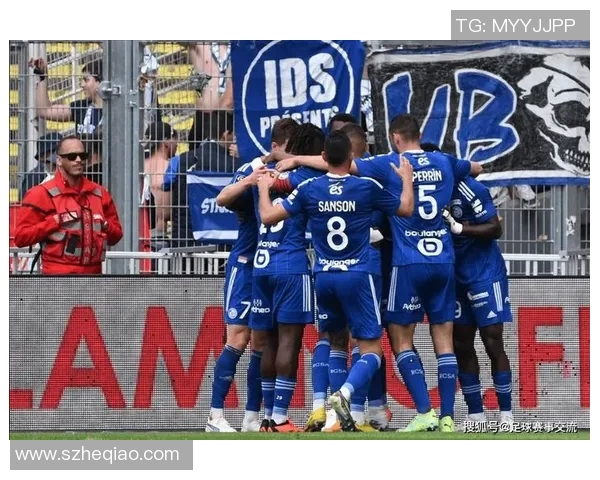 河床与亚特兰大竞技的对决分析及比赛前瞻探讨 河床与亚特兰大竞技的对决分析及比赛前瞻探讨